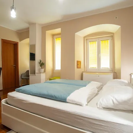 Tisa & Neo Apartment Rijeka Exterior photo